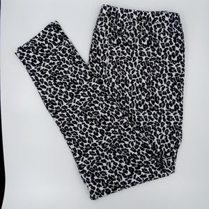 Xhilaraion animal print leggings women